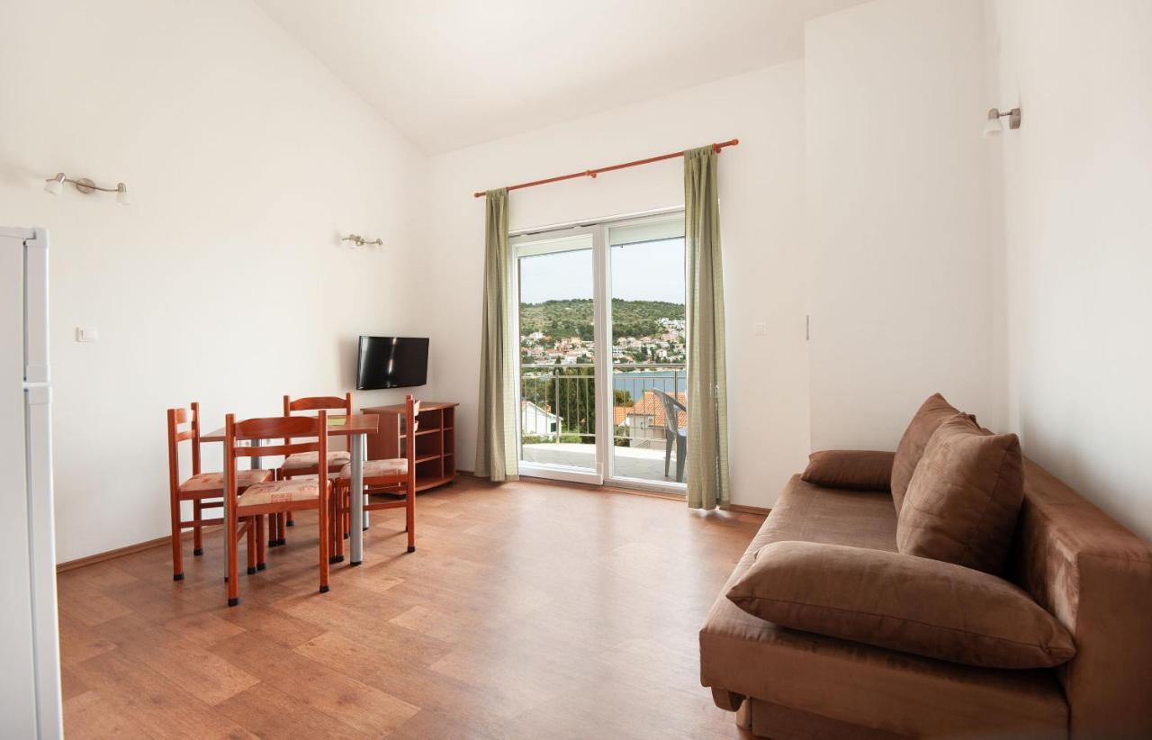 Apartments Lumaduma Trogir Exterior foto